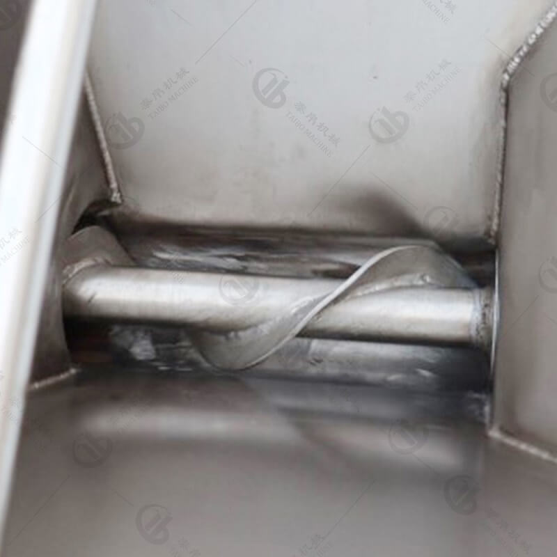 industrial meat grinder screw feeding system